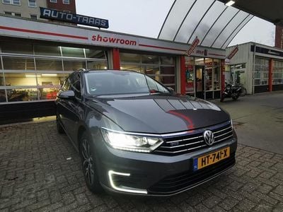 Occasion VW Passat Highline 157 PK (115 kW) 2015 Grijs Stationwagen
