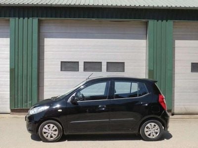 Zwart, metallic lak Occasion 2012 Hyundai i10 Hatchback | € 3.950 (Duur)