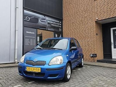 Blauw Gebruikt 2003 Toyota Yaris Terra Hatchback | € 1.599 (Goede deal)