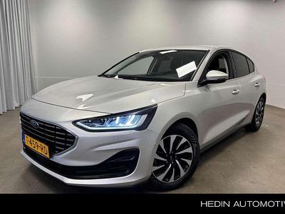 Grijs Gebruikt 2023 Ford Focus Style Hatchback | € 17.945 (Eerlijke prijs)