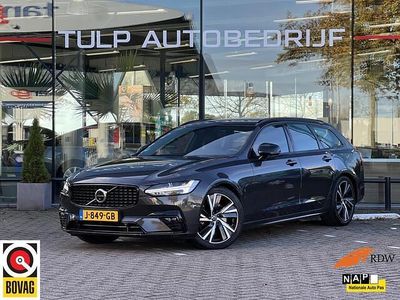 Grijs (metallic) Gebruikt 2020 Volvo V90 R-Design Stationwagen | € 34.990 (Duur)