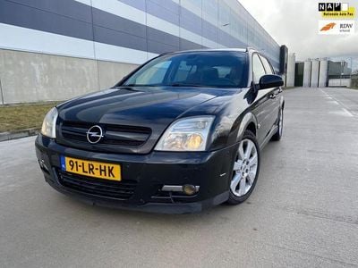 Occasion Opel Signum Cosmo 211 PK (155 kW) 2003 Zwart (metallic) Hatchback