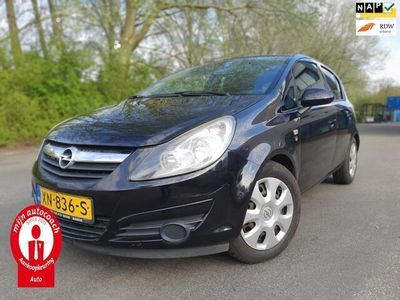 tweedehands Opel Corsa 1.2-16V '111' Edition