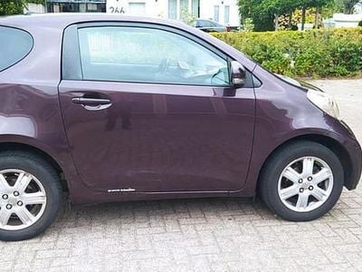 Toyota iQ
