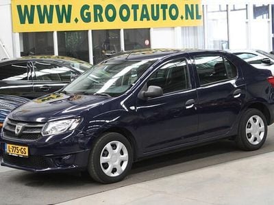 Blauw Gebruikt 2015 Dacia Logan Sedan | € 4.944