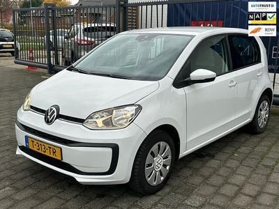 Wit Gebruikt 2023 VW up! Hatchback | € 12.988 (Eerlijke prijs)