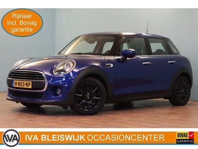 Blauw Gebruikt 2020 Mini Cooper Business Hatchback | € 15.899 (Goede deal)