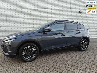 Grijs (metallic) Gebruikt 2021 Hyundai Bayon Comfort SUV | € 16.995 (Eerlijke prijs)