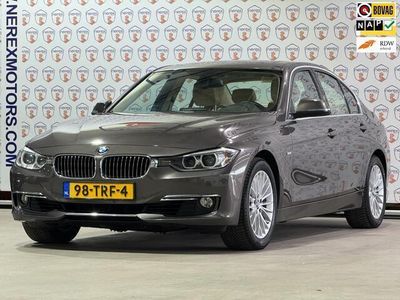 tweedehands BMW 320 3-SERIE i High Executive Luxury/SCHUIFDAK/TREKHAAK/MEMORY/HEAD-UP/LEDER