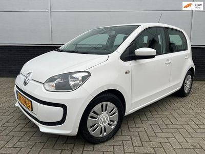 Wit Gebruikt 2016 VW up! move up! Hatchback | € 4.950 (Eerlijke prijs)