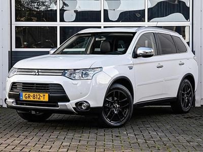 Wit Gebruikt 2015 Mitsubishi Outlander Edition SUV | € 9.950 (Eerlijke prijs)