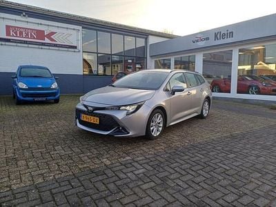 Grijs Occasion 2023 Toyota Corolla Active Stationwagen | € 25.590 (Eerlijke prijs)