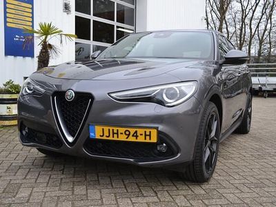 Grijs Gebruikt 2023 Alfa Romeo Stelvio Super SUV | € 39.950