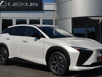 Lexus RZ 450e