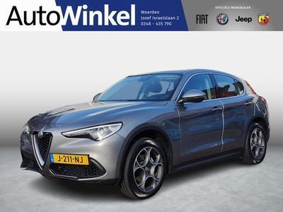 tweedehands Alfa Romeo Stelvio 2.0 T AWD Super | Schuif/kentel dak | Trekhaak | Leder | Navi | Elek. Stoelen |