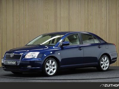 tweedehands Toyota Avensis 2.0 VVTi Automaat Executive | Clima | Cruise | Trekhaak