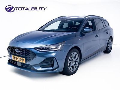 Blauw Gebruikt 2023 Ford Focus ST-Line Stationwagen | € 19.750 (Eerlijke prijs)