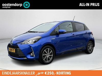 Blauw Gebruikt 2020 Toyota Yaris Hybrid Hatchback | € 15.445 (Goede deal)