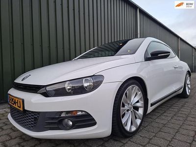 Wit Gebruikt 2009 VW Scirocco Highline Coupé | € 8.499 (Eerlijke prijs)