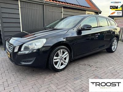 Zwart Occasion 2012 Volvo V60 Momentum Stationwagen | € 8.250 (Eerlijke prijs)