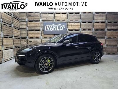 Zwart Gebruikt 2018 Porsche Cayenne Sport SUV | € 51.800 (Goede deal)