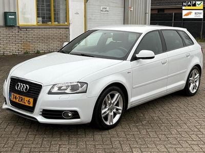 Occasion Audi A3 Sportback S-Line 105 PK (77 kW) 2013 Wit Hatchback