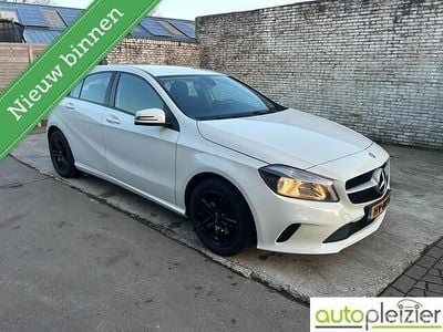 Wit Occasion 2016 Mercedes A160 Hatchback | € 10.950 (Eerlijke prijs)