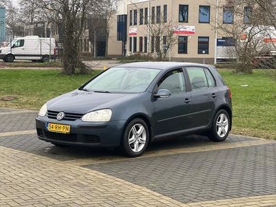 VW Golf V