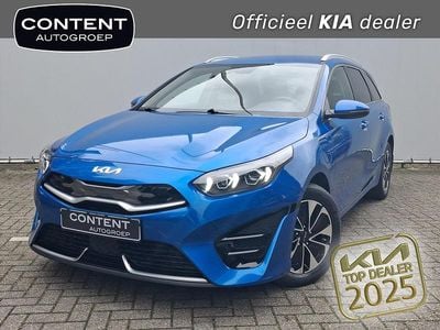 Blauw Gebruikt 2022 Kia Ceed Hatchback | € 23.930 (Eerlijke prijs)