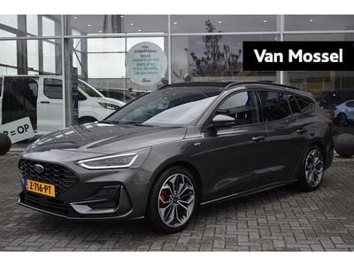 Grijs Gebruikt 2024 Ford Focus ST-Line X Stationwagen | € 26.945 (Eerlijke prijs)