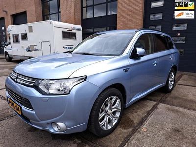 tweedehands Mitsubishi Outlander 2.0 PHEV INSTYLE + NIEUWSTAAT ALLE OPTIES NIEUW AC