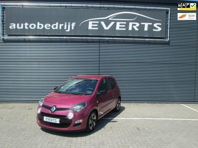 tweedehands Renault Twingo 1.2 16V Dynamique nieuwe model zeer goed onderhouden zeer complete auto nu scherpe meeneem prijs