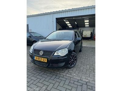 tweedehands VW Polo 1.4-16V FSI Highline | Vele opties | Lezen!