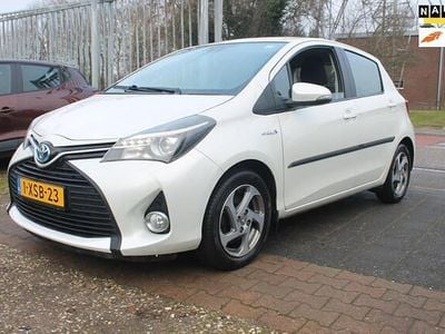 Occasion Toyota Yaris 75 PK (55 kW) 2014 Wit Hatchback