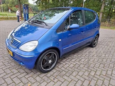 Blauw Gebruikt 2001 Mercedes A190 Elegance Stationwagen | € 1.500