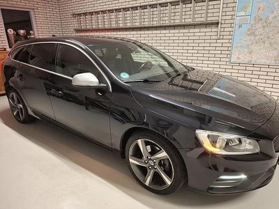 Gebruikt 2014 Volvo V60 R-Design Stationwagen | € 8.000 (Iets duurder)