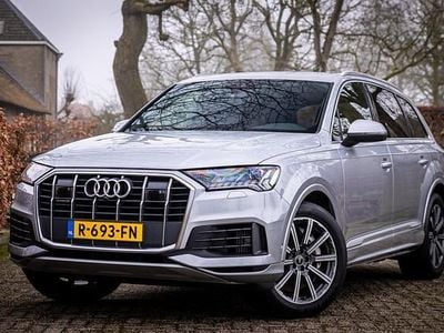 Grijs (metallic) Occasion 2020 Audi Q7 S-Line SUV | € 51.950 (Super prijs)