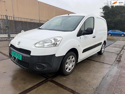Wit Occasion 2014 Peugeot Partner MPV | € 3.850 (Iets duurder)