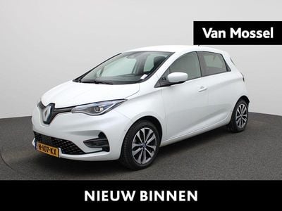 Wit Occasion 2020 Renault Zoe Intens Hatchback | € 11.900 (Eerlijke prijs)