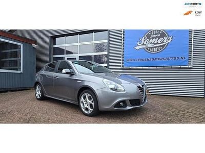 Occasion Alfa Romeo Giulietta Sprint 170 PK (125 kW) 2016 Grijs (metallic) Hatchback
