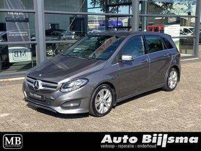 tweedehands Mercedes B180 Ambition automaat navi cruise trekhaak dealer