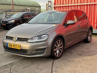 tweedehands VW Golf 1.6 TDI Highline / AIRCO / LED / DSG