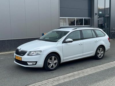 tweedehands Skoda Octavia Combi 1.6 TDI Greenline