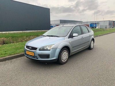 tweedehands Ford Focus 1.6-16V First Edition