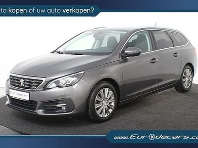 Grijs Occasion 2020 Peugeot 308 SW Allure Stationwagen | € 13.850 (Goede deal)