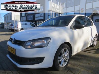 tweedehands VW Polo 1.6 TDI Trendline 5 deurs lmv trekhaak airco ,4 Έlectric ramen r