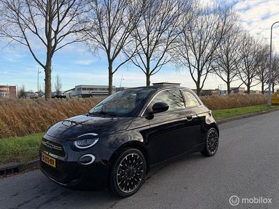 Zwart Gebruikt 2021 Fiat 500e La Prima Hatchback | € 19.950 (Iets duurder)
