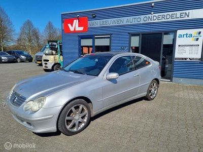 Mercedes C230