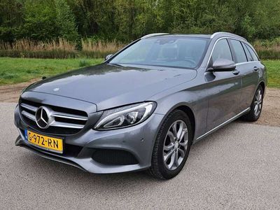 Mercedes C220