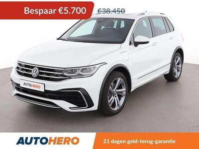 Wit Occasion 2022 VW Tiguan R-line SUV | € 32.949 (Eerlijke prijs)